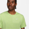 NIKE Dri-FIT Run Division kurzarm Laufshirt Herren 358 - ghost green/htr/reflective silv M
