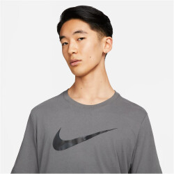 NIKE Dri-FIT kurzarm Camouflage Trainingsshirt Herren 068...