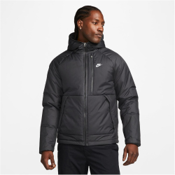 NIKE Sportswear Therma-FIT wasserabweisende Winterjacke...