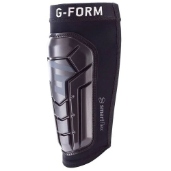G-FORM Pro-S Vento Fu&szlig;ball Schienbeinschoner black S