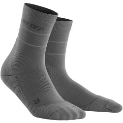 CEP Reflective Mid-Cut Laufsocken Herren 040 - grey III...