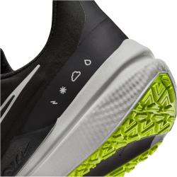 NIKE Air Winflo 9 Shield Fleece Laufschuhe gefüttert Herren