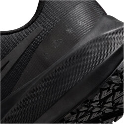 NIKE Air Zoom Pegasus 39 Shield Weatherized Winter-Laufschuhe Herren 001 - black/black-off noir-dk smoke grey 45