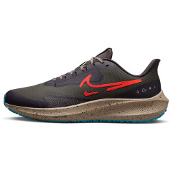 NIKE Air Zoom Pegasus 39 Shield Weatherized...