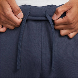 NIKE Sportswear Repeat Fleece Cargohose Herren 437 - thunder blue/mtlc cool grey XS