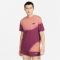 NIKE Sportswear Essentials+ T-Shirt Damen