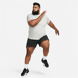 NIKE Dri-FIT Primary kurzarm Fitnessshirt Herren