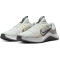 NIKE MC Trainer 2 Trainingsschuhe Herren 004 - photon dust/anthracite-light bone 45