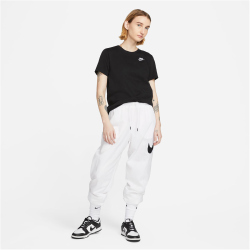 NIKE Sportswear Club Essentials T-Shirt Damen 010 - black XL