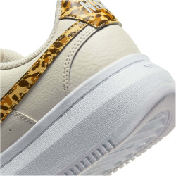 NIKE Court Vision Alta Sneaker Damen 004 - phantom/sesame-white-summit white 42