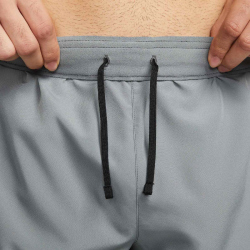 NIKE Challenger Dri-FIT 5" Laufshorts Herren 084 - smoke grey/smoke grey/reflective silv S