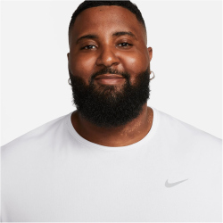 NIKE Dri-FIT UV Miler kurzarm Laufshirt Herren 100 -...