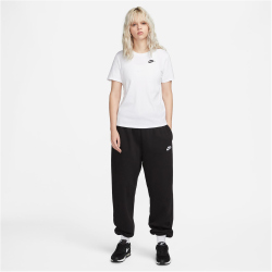 NIKE Sportswear Club Essentials T-Shirt Damen 100 - white XL