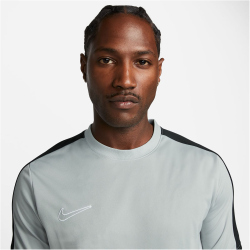 NIKE Academy 23 Dri-FIT kurzarm Fußball...
