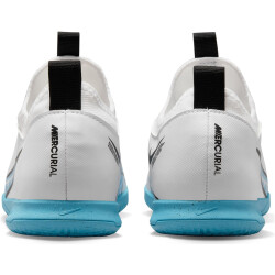 NIKE Jr. Zoom Mercurial Vapor 15 Academy IC Hallen-Fußballschuhe Kinder 146 - white/baltic blue-pink blast 29.5