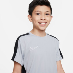NIKE Academy 23 Dri-FIT kurzarm Fußball Trainingsshirt Kinder 012 - wolf grey/black/white S (128-137 cm)