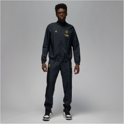 NIKE Paris Saint-Germain Strike Fourth Jordan Dri-FIT...