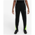 NIKE Academy23 Winter Warrior Therma-FIT Fußball...