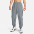 NIKE Form Slim Vielseitige Trainingshose Herren 084 -...