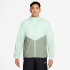 NIKE Windrunner Lightweight UV-Repel Kapuzenjacke Herren...