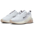 NIKE Bella 7 Fitnessschuhe Damen 801 - ice...