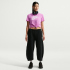 NIKE Sportswear Essentials Logo T-Shirt Damen 010 -...