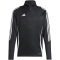 095A - black/white